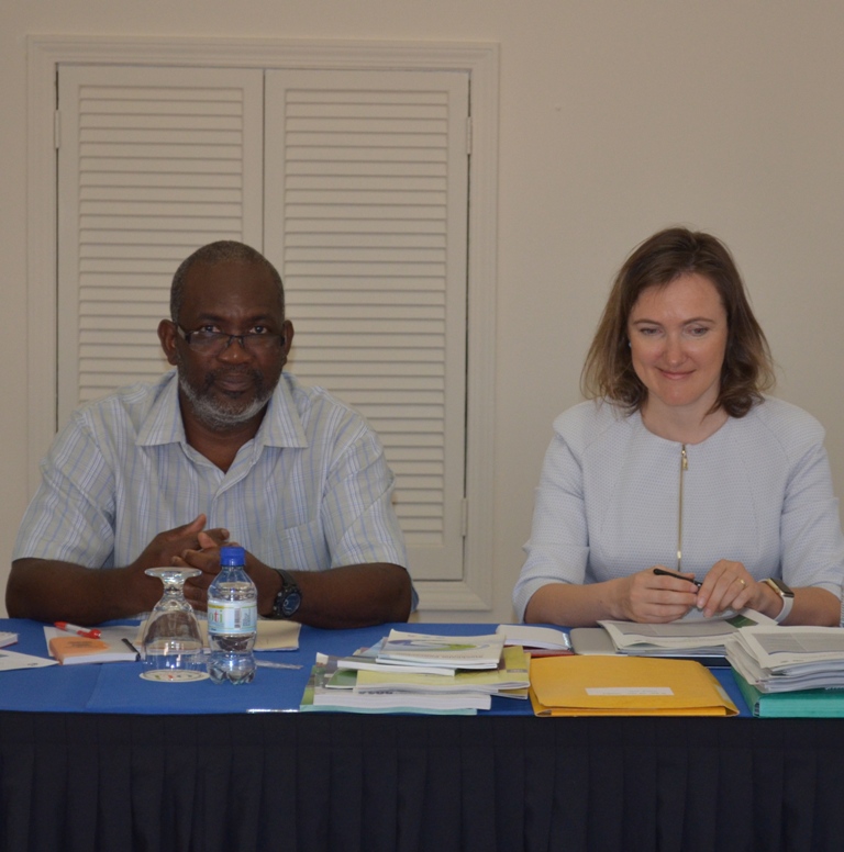 Alistair Edwards (left), alongside the facilitator, Tatiana Terekhova