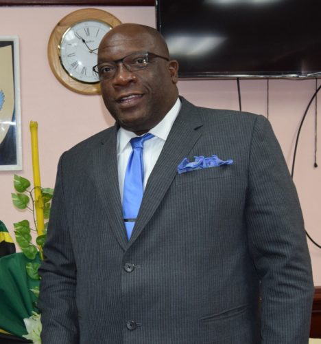 PM HARRIS APPEALS TO PERSONS TO SEEK CAREERS IN LAW ENFORCEMENT