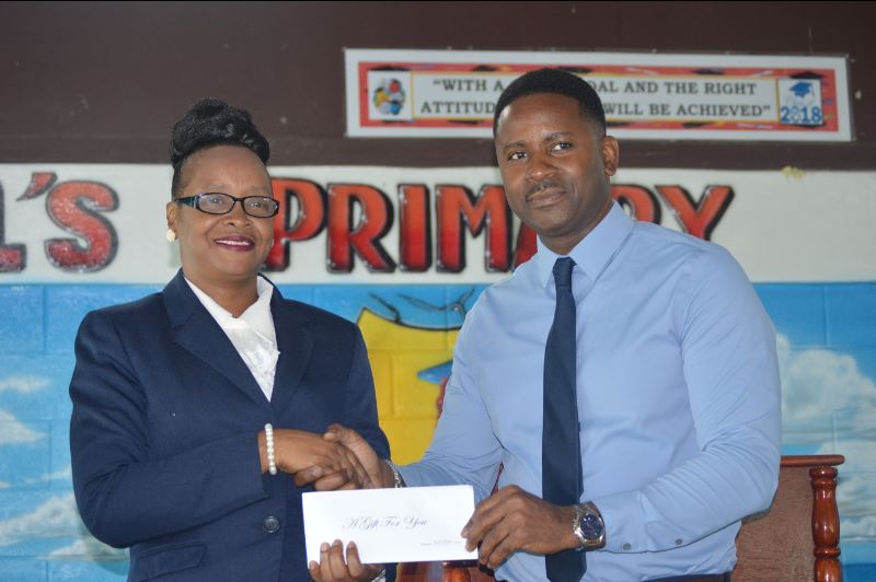 30 YEAR EDUCATOR, AVERIL GUMBS, RECEIVES NATIONAL BANK’S INTERNATIONAL WOMEN’S MONTH AWARD