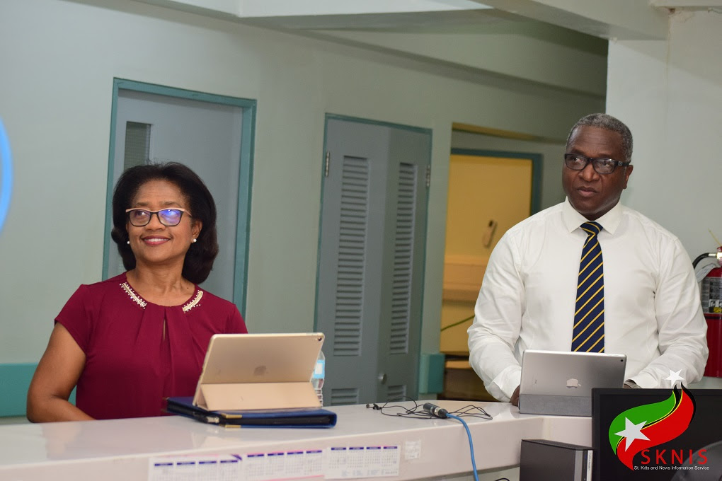 DRS. LAWS AND WILKINSON WILLING TO GET COVID-19 VACCINE PUBLICLY