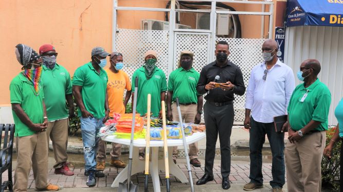 UDC RECEIVES DONATION OF EQUIPMENT TO AUGMENT TEAM AND COMPANY PRODUCTIVITY