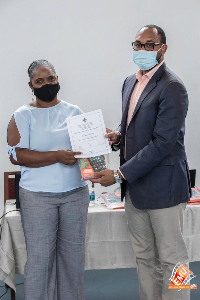READING INTERVENTION TEACHERS RECEIVE CERTIFICATE OF COMPLETION FOR UWI COURSE