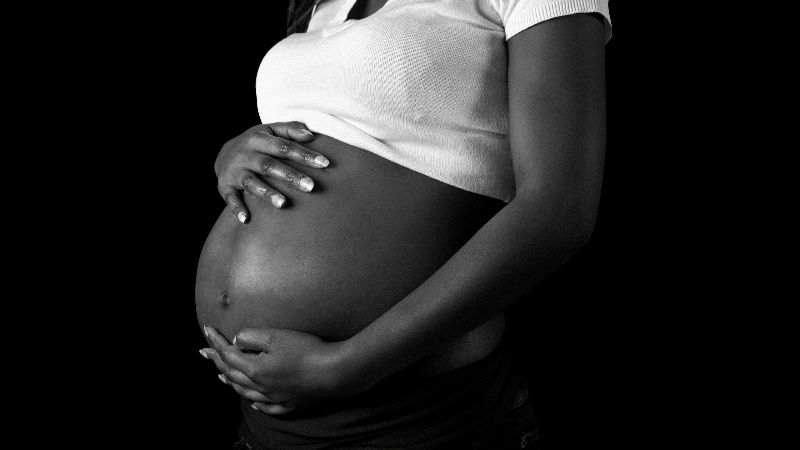 PREGNANT WOMEN CAN SAFELY RECEIVE A COVID-19 VACCINE, SAYS CMO DR. LAWS