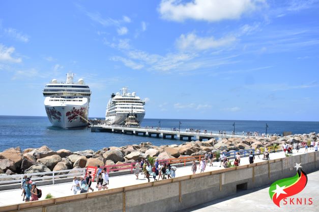 BOTH VACCINATED AND UNVACCINATED CRUISE PASSENGERS ALLOWED ENTRY INTO ST. KITTS AND NEVIS