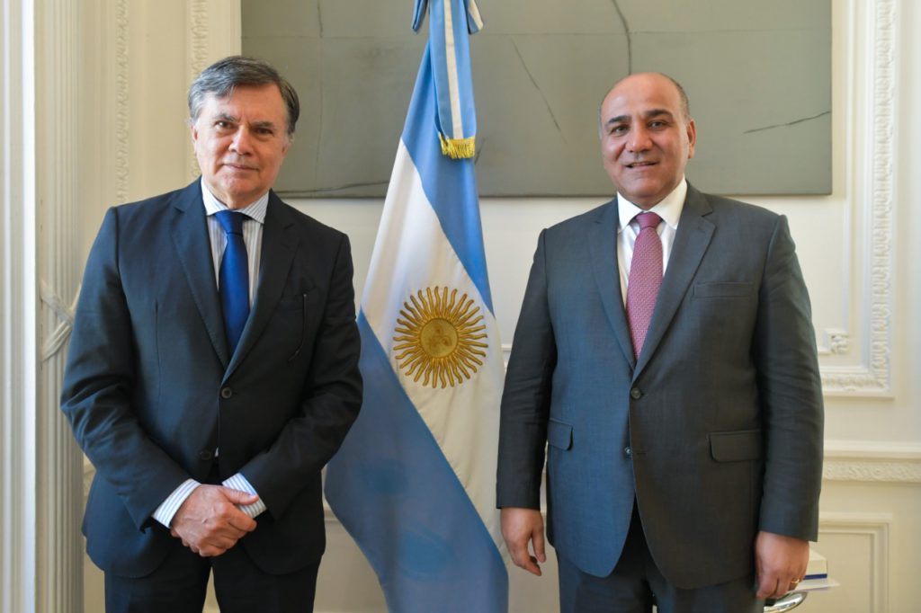 The Chief of the Cabinet of Ministers of Argentina and the Director General of IICA emphasize agriculture’s strategic role in the post-pandemic economic recovery