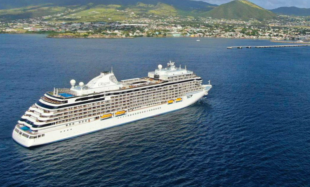 St. Kitts Welcomes the Inaugural Call of Seven Seas Splendor