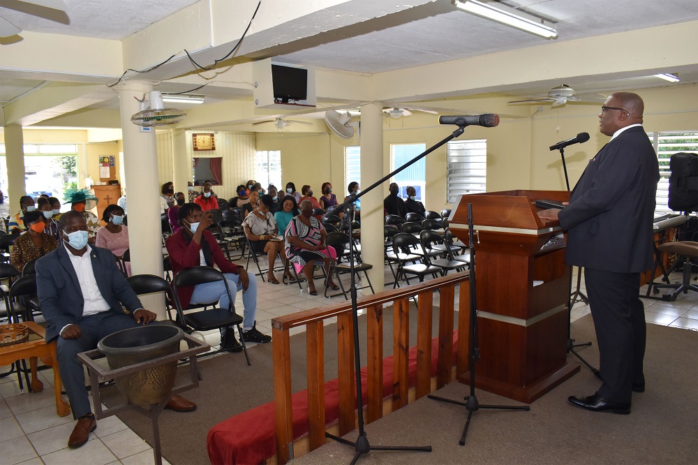 Put hope and confidence in God for a prosperous 2022, advises PM Harris