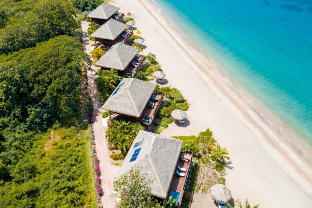 PARADISE BEACH RESORT WINS BIG AT THE CARIBBEAN WORLD TRAVEL & LIVING AWARDS 2021