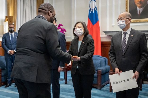 DONYA LYNEX FRANCIS OFFICIALLY ACCREDITED AS ST. KITTS & NEVIS’ NEW AMBASSADOR TO THE REPUBLIC OF CHINA (TAIWAN)