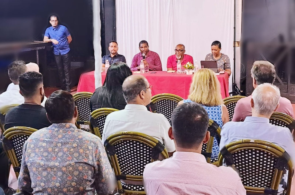 Prime Minister Hon. Dr. Terrance Drew Engages with Duty-Free Association of St. Kitts and Nevis Ltd ahead of Tourism Season 2023-2024